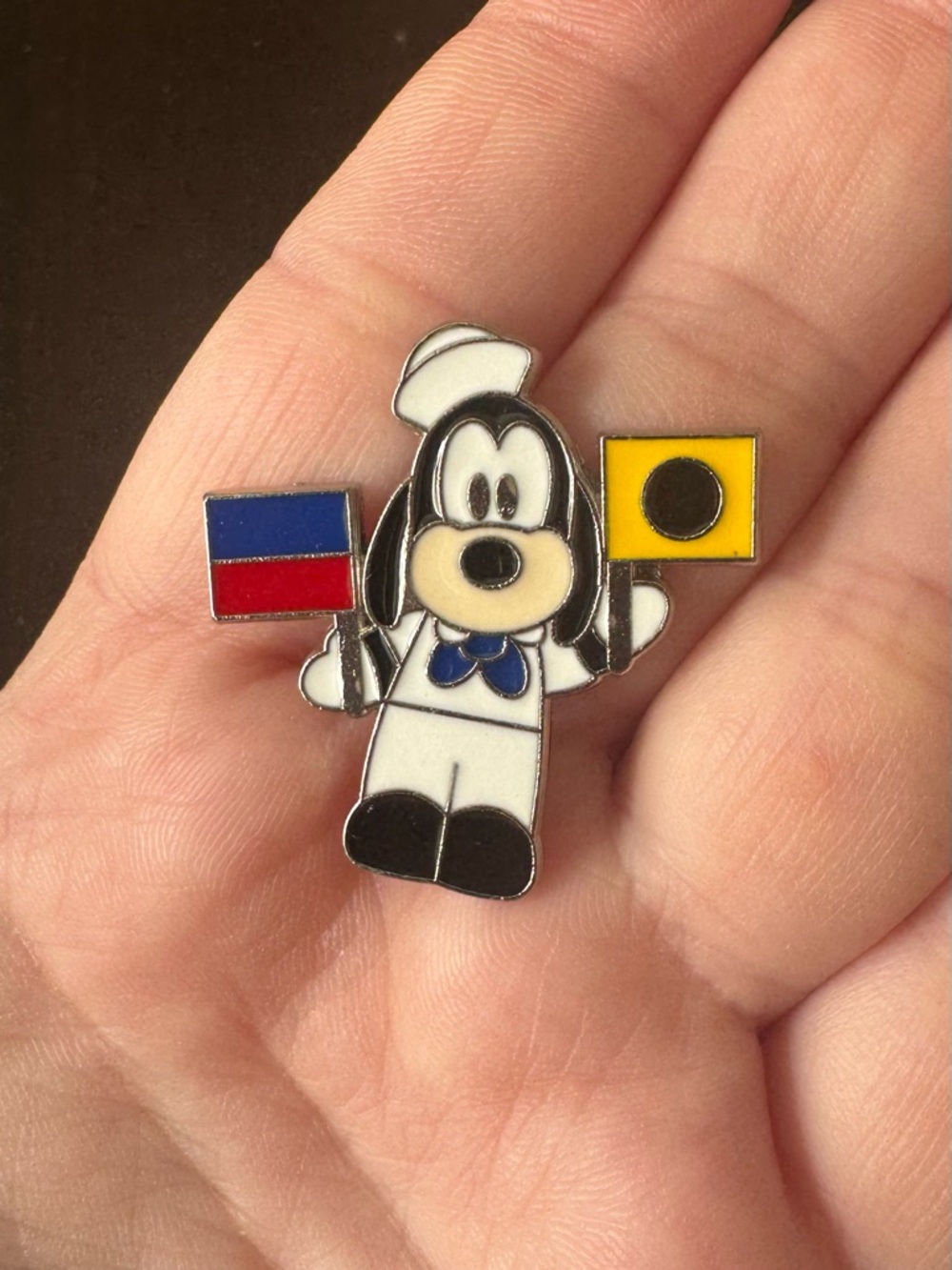 Disney Pin Goofy Cruise Line Sailor Flags White Hat Trading Pin Badge Accent Pin